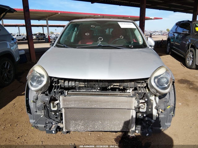 ZFBCFYBT8GP368870 Fiat 500x Easy