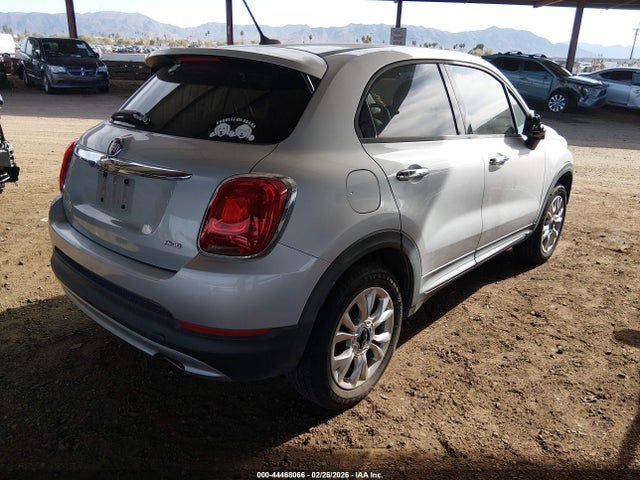 2016 FIAT 500X ZFBCFYBT8GP368870 Photo 3