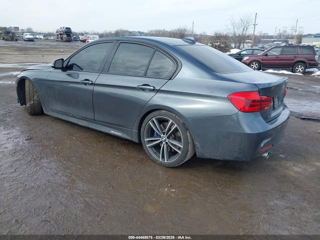 44468075 :رقم المزاد ، WBA8B3G54GNT63010 vin ، 2016 Bmw 340i مزاد بيع
