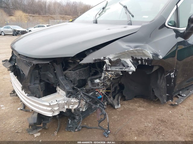 Продажа на аукционе авто 2021 Chrysler Pacifica Touring L, vin: 2C4RC1BG9MR601384, номер лота: 44468079