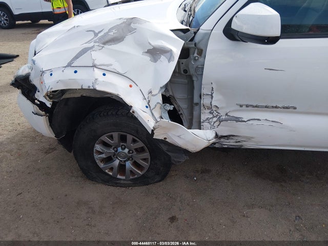 5TFSZ5AN9HX070539 Toyota Tacoma Sr5 V6