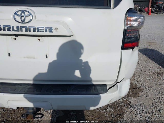 JTEZU5JR9G5136898 Toyota 4runner Sr5 Premium