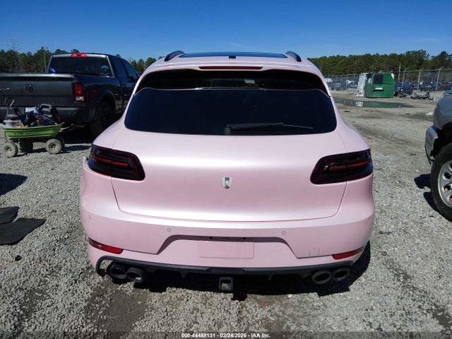 44468131 :رقم المزاد ، WP1AA2A51JLB16457 vin ، 2018 Porsche Macan Sport Edition مزاد بيع