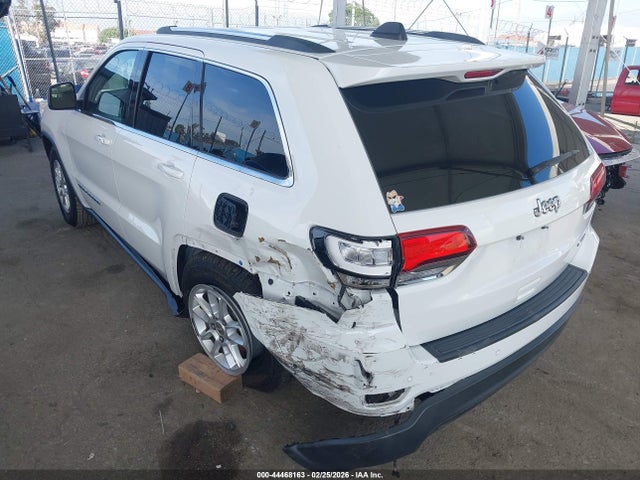 1C4RJEAG8LC141057 Jeep Grand Cherokee Laredo E 4x2