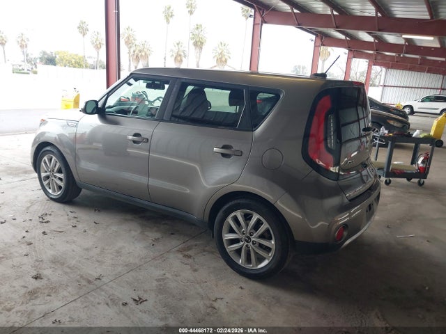 KIA SOUL + 2018 KNDJP3A56J7538366 Image 3