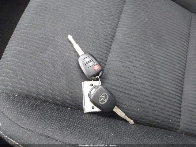 Toyota Rav4 Xle 2015 2T3RFREV0FW359495 Image 11