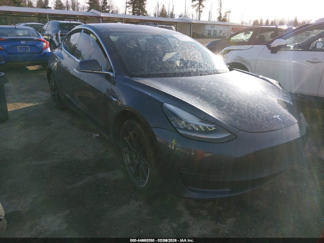 2018 TESLA MODEL 3 5YJ3E1EA9JF036682 Photo 0