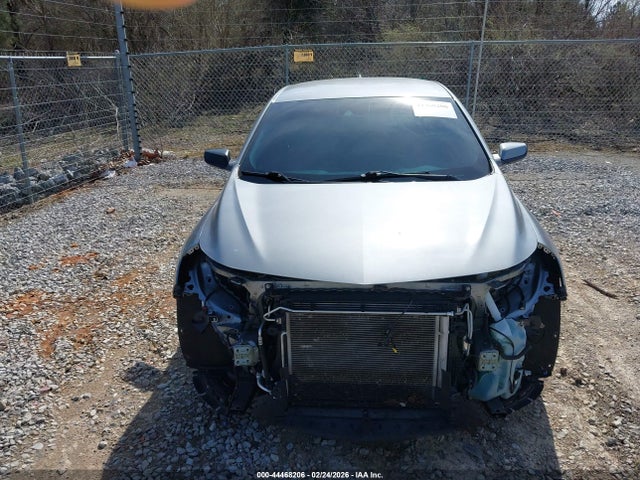1G1ZG5ST6PF127424 Chevrolet Malibu Fwd Rs