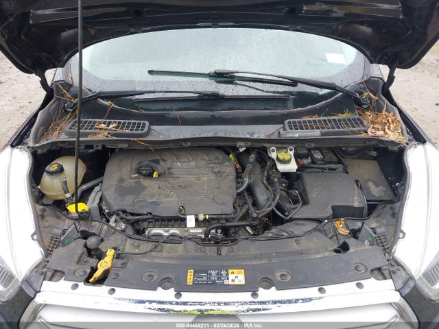 44468211 :رقم المزاد ، 1FMCU0HD7JUA71548 vin ، 2018 Ford Escape Sel مزاد بيع