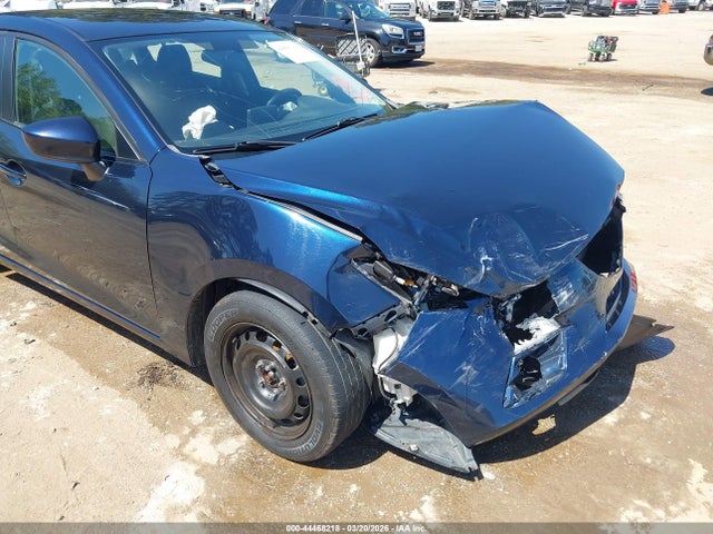 44468218 :رقم المزاد ، 3MZBM1T76GM258264 vin ، 2016 Mazda Mazda3 I Sport مزاد بيع