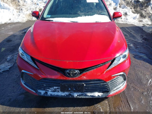 4T1F11BK3RU124647 Toyota CAMRY XLE