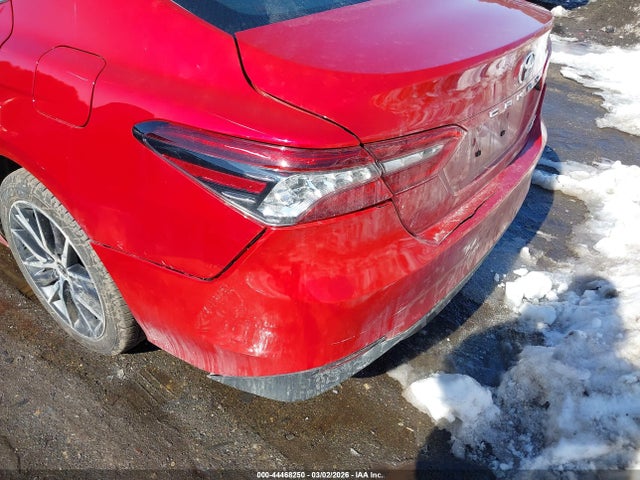 4T1F11BK3RU124647 Toyota CAMRY XLE