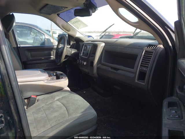 44468263 :رقم المزاد ، 1C6RR6FT0LS152023 vin ، 2020 Ram 1500 Classic Tradesman  4x2 6'4 Box مزاد بيع