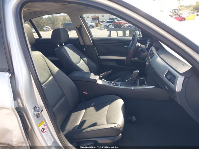 Продаж на аукціоні авто 2009 Bmw 328i, vin: WBAPH77559NM29231, номер лоту: 44468283