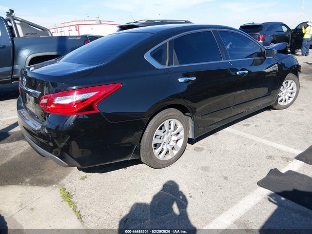 1N4AL3AP3GC279323 Nissan Altima 2.5 S