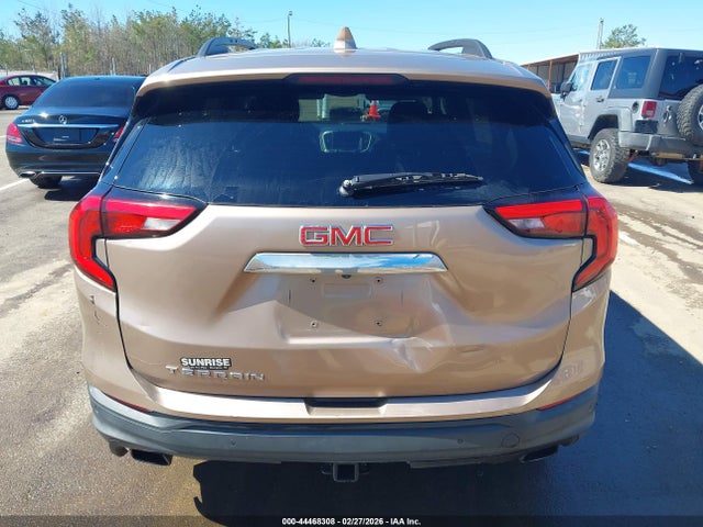 44468308 :رقم المزاد ، 3GKALTEX1JL232957 vin ، 2018 Gmc Terrain Sle مزاد بيع
