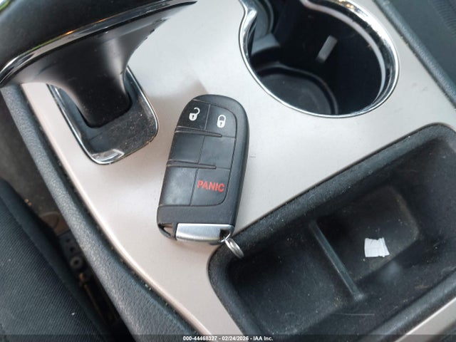 2014 Jeep Grand Cherokee Laredo მანქანა იყიდება აუქციონზე, vin: 1C4RJFAGXEC439585, აუქციონის ნომერი: 44468327