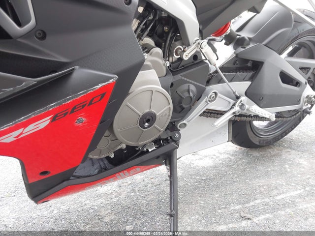 ZD4KSUG03RS003156 Aprilia Rs 660