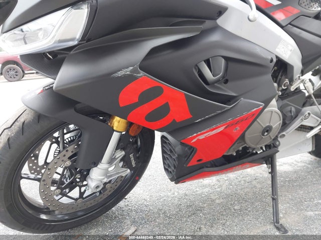 ZD4KSUG03RS003156 Aprilia Rs 660