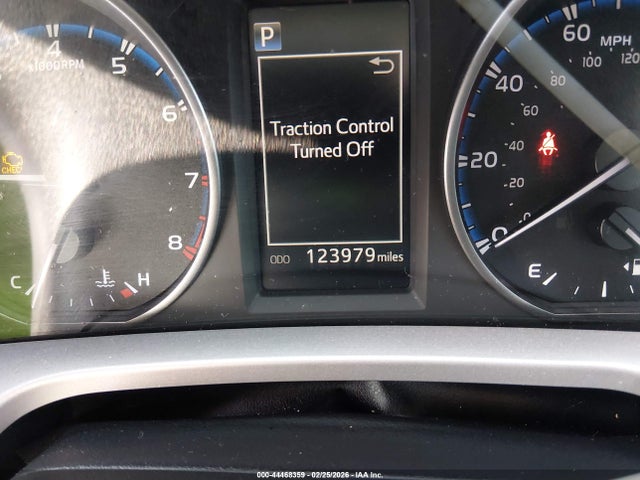 Toyota Rav4 Xle 2017 JTMRFREV0HJ135998 Image 15