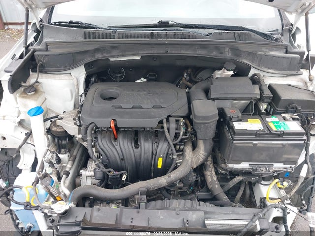 5NMZUDLB9HH049550 Hyundai Santa Fe Sport 2.4l