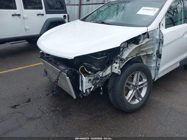 5NMZUDLB9HH049550 Hyundai Santa Fe Sport 2.4l