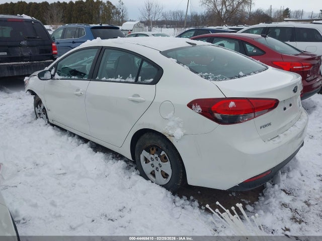 44468410 :رقم المزاد ، 3KPFK4A70JE177115 vin ، 2018 Kia Forte Lx مزاد بيع
