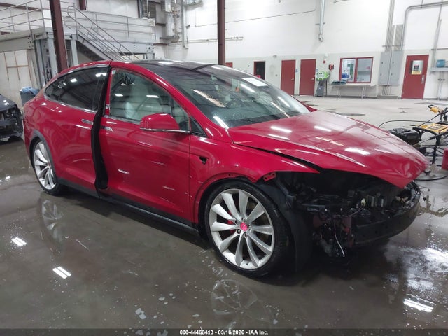 2016 TESLA MODEL X 5YJXCBE48GFS00780 Photo 0