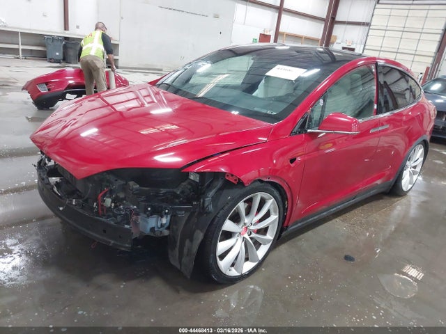 2016 TESLA MODEL X 5YJXCBE48GFS00780 Photo 1
