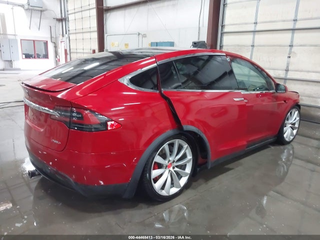 2016 TESLA MODEL X 5YJXCBE48GFS00780 Photo 3