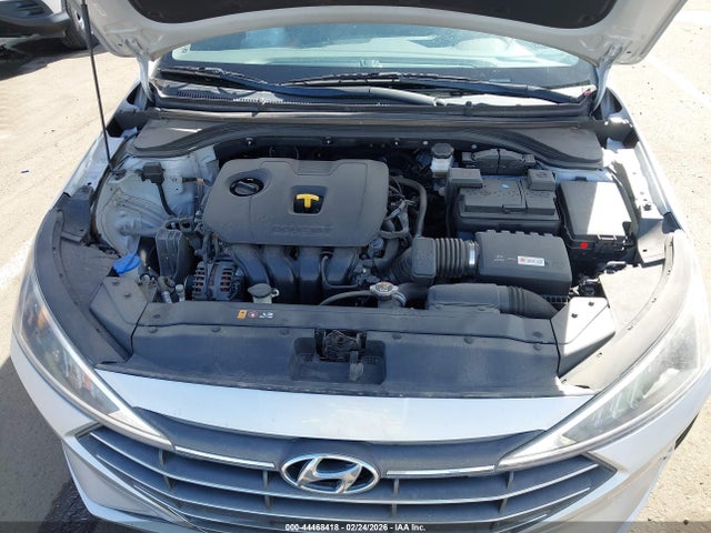KMHD84LF5KU887863 Hyundai ELANTRA SEL