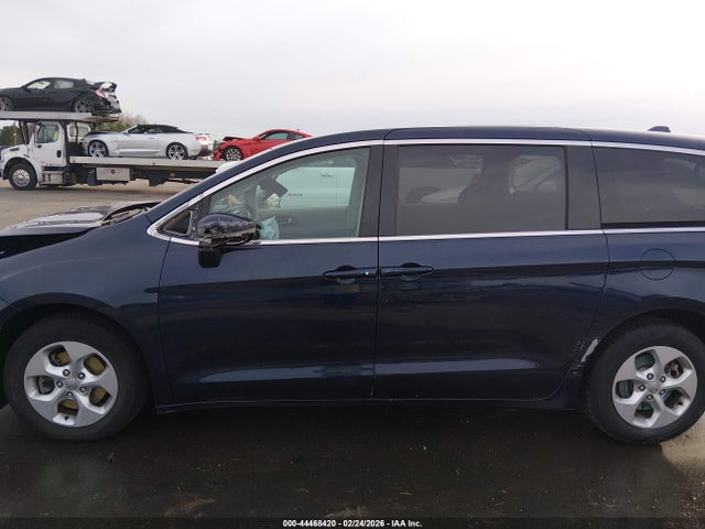 Aukcja sprzedaży 2017 Chrysler Pacifica Lx, vin: 2C4RC1CG1HR521551, numer aukcji: 44468420