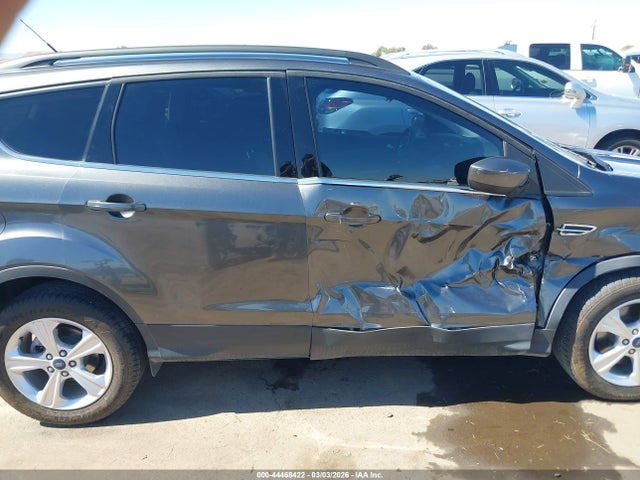 1FMCU9GX0FUB95779 Ford ESCAPE SE