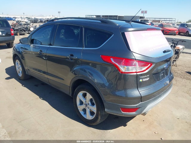 1FMCU9GX0FUB95779 Ford ESCAPE SE
