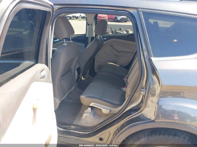 1FMCU9GX0FUB95779 Ford ESCAPE SE