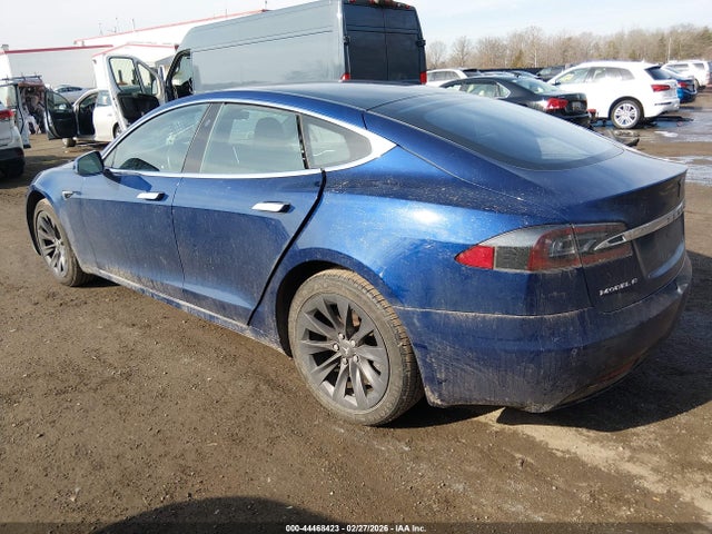 2018 TESLA MODEL S 5YJSA1E26JF243806 Photo 2