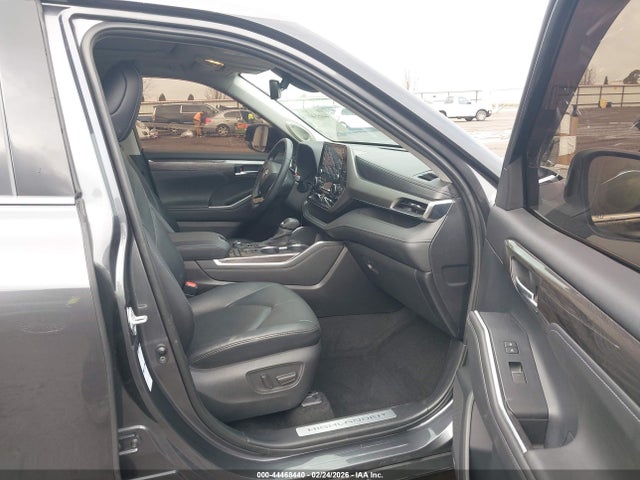 Toyota Highlander Limited 2020 5TDDZRBH0LS027389 Image 5