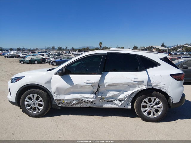 1FMCU0GN1SUA91614 Ford Escape Active