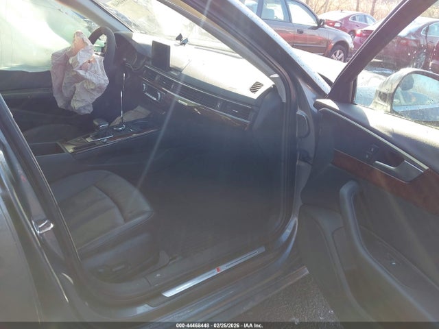2019 AUDI A4 WAUDNAF4XKA022195 Photo 4