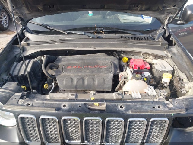 44468466 :رقم المزاد ، ZACNJABB9KPK76159 vin ، 2019 Jeep Renegade Latitude Fwd مزاد بيع