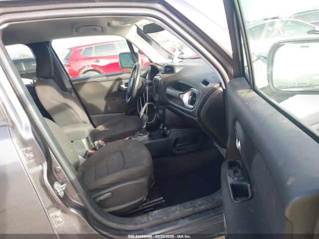 44468466 :رقم المزاد ، ZACNJABB9KPK76159 vin ، 2019 Jeep Renegade Latitude Fwd مزاد بيع