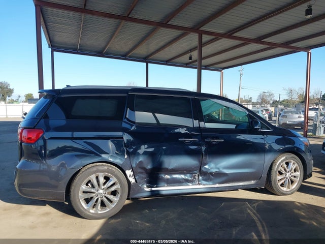 KNDME5C12G6117297 KIA Sedona Sx Luxury