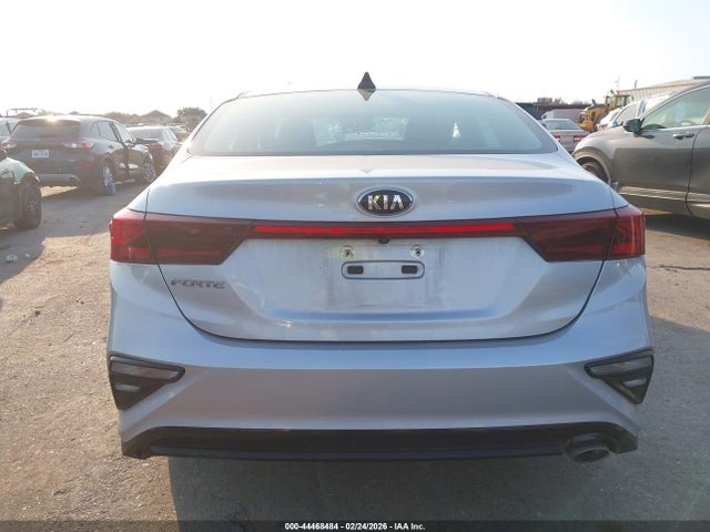 Продаж на аукціоні авто 2021 Kia Forte Lxs, vin: 3KPF24AD8ME338935, номер лоту: 44468484