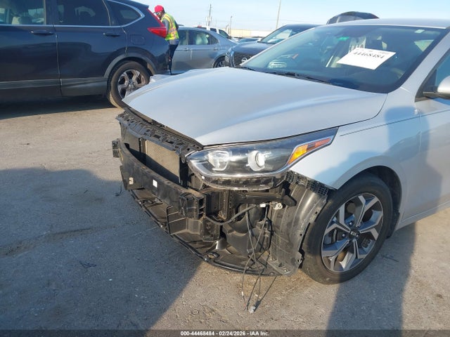 Продаж на аукціоні авто 2021 Kia Forte Lxs, vin: 3KPF24AD8ME338935, номер лоту: 44468484