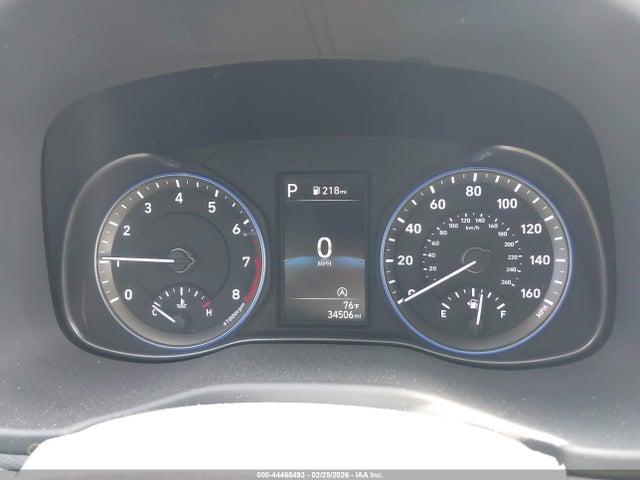 KM8K62ABXNU902055 Hyundai Kona Sel