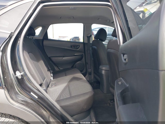 KM8K62ABXNU902055 Hyundai Kona Sel