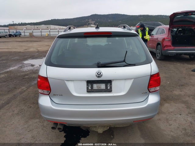 3VWPL7AJ2EM616192 Volkswagen Jetta Sportwagen 2.0l Tdi