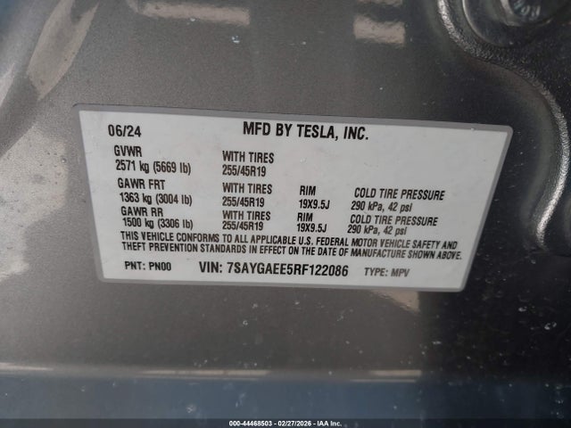 Продаж на аукціоні авто 2024 Tesla Model Y Long Range Dual Motor All-wheel Drive, vin: 7SAYGAEE5RF122086, номер лоту: 44468503