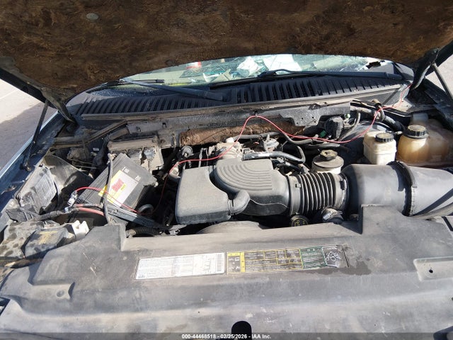 44468518 :رقم المزاد ، 1FMFU18L53LB44662 vin ، 2003 Ford Expedition Eddie Bauer مزاد بيع