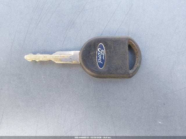 44468518 :رقم المزاد ، 1FMFU18L53LB44662 vin ، 2003 Ford Expedition Eddie Bauer مزاد بيع